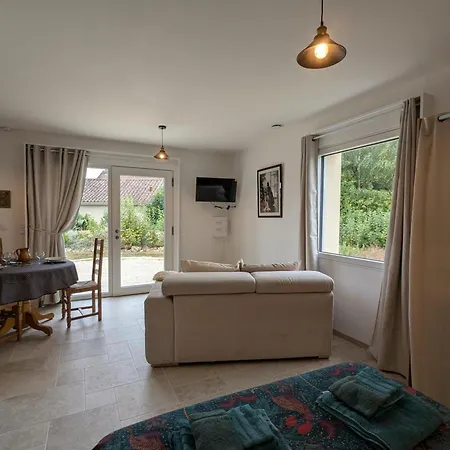 Apartment Moderne Avec Terrasse, Parking Et Wifi - Fr-1-653-262