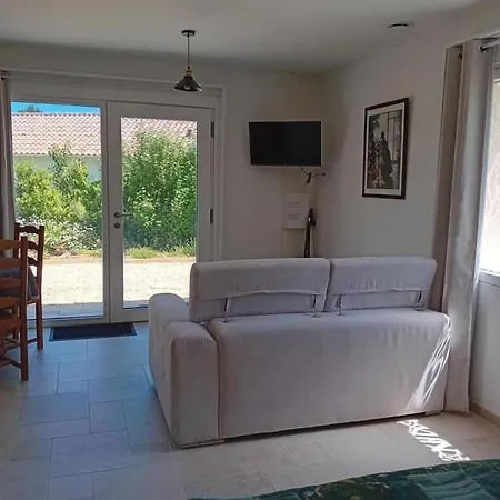 Moderne Avec Terrasse, Parking Et Wifi - Fr-1-653-262 *
