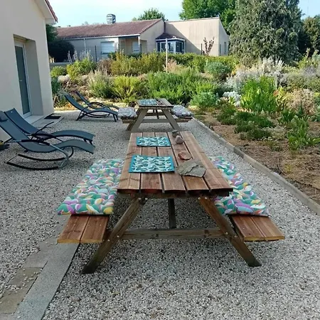 Moderne Avec Terrasse, Parking Et Wifi - Fr-1-653-262 *